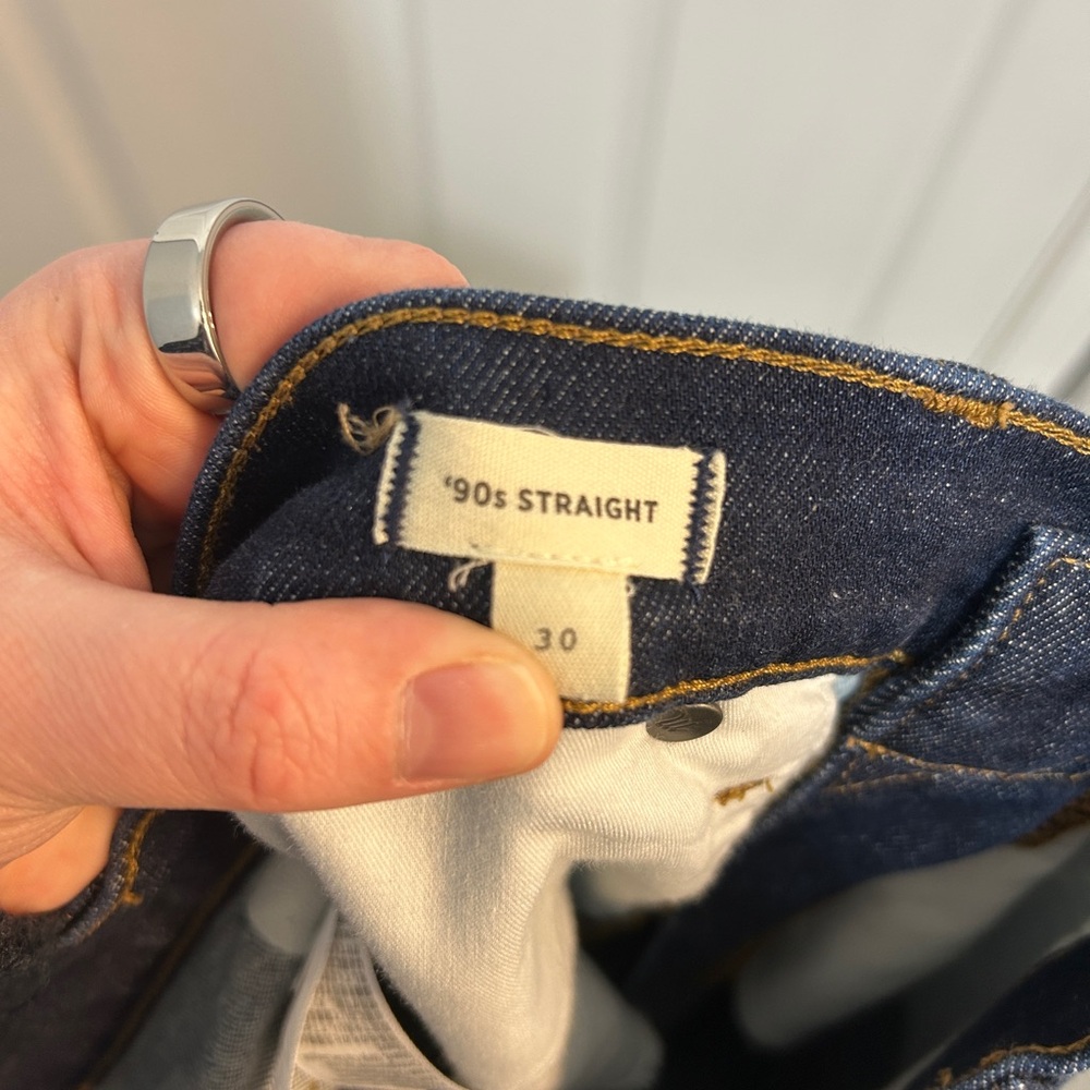 Women’s Size 30 90s Straight Leg Dark wash Jean - Picture 5 of 6